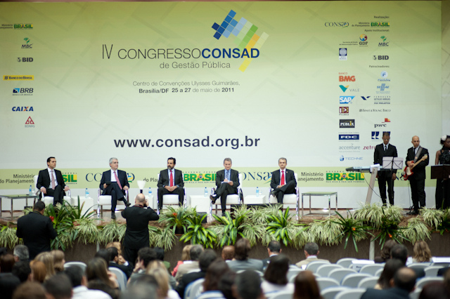 EGP apresenta trabalho no IV Congresso CONSAD em Brasília